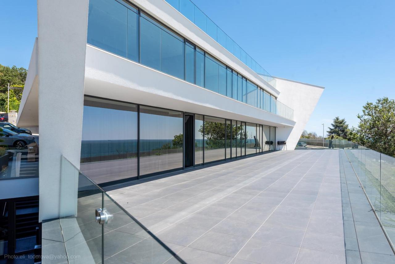 Lotus Luxury Rooms Varna Esterno foto