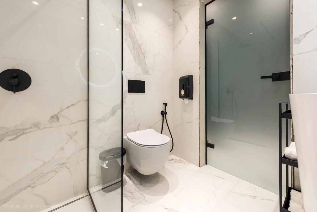 Lotus Luxury Rooms Varna Esterno foto